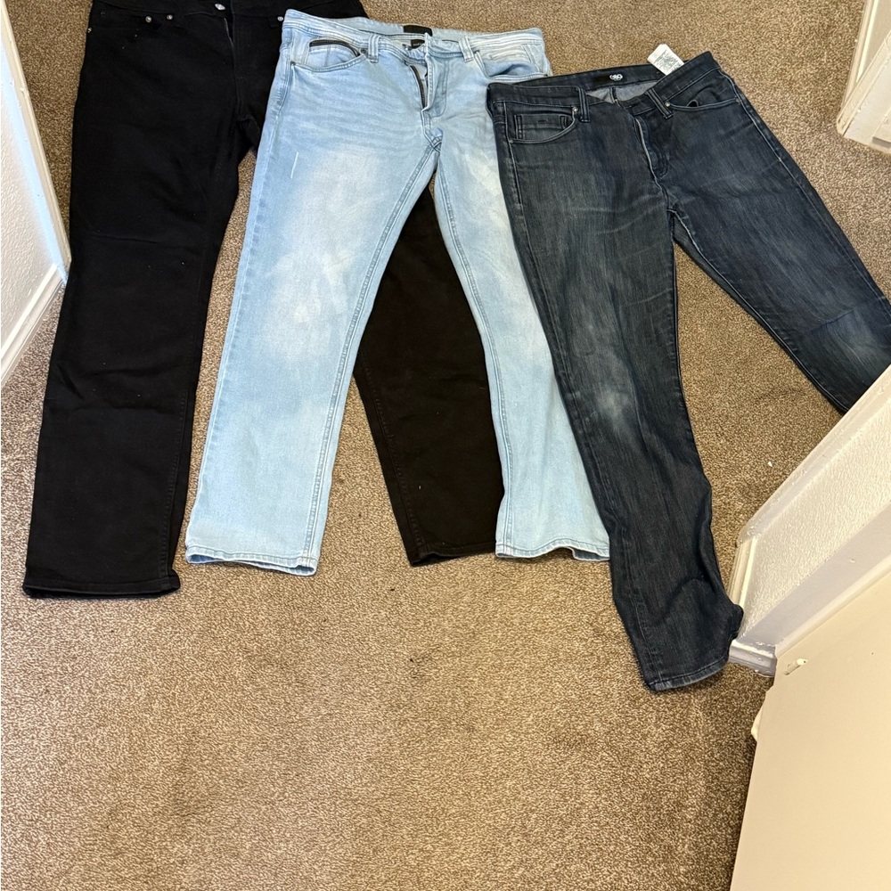 Men’s 32 inch waist jean bundle